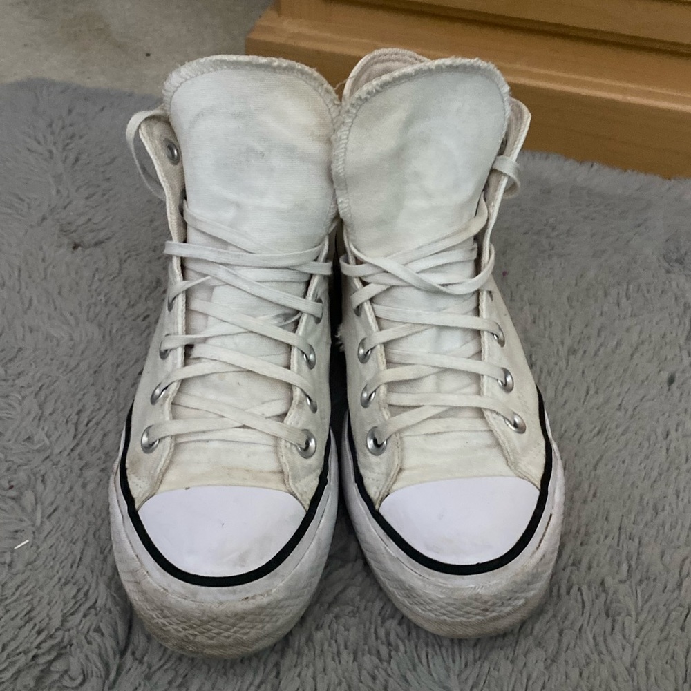 Platform Converse
